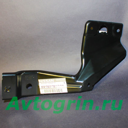 Кронштейн крепления крыла правый Ниссан Альмера G15 (оригинал) Кронштейн крепления крыла правый Ниссан Альмера G15 (оригинал)