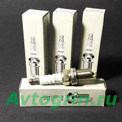 Свеча зажигания 4 шт (1 контакт) Ниссан Альмера G15 K4M (оригинал) Свеча зажигания 4 шт (1 контакт) Ниссан Альмера G15 K4M (оригинал)